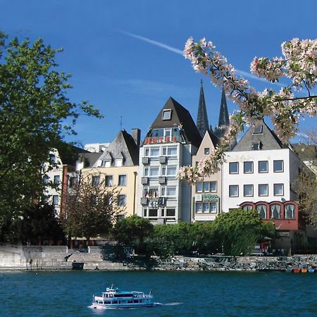 Hotel Roemerhafen Köln Exterior foto