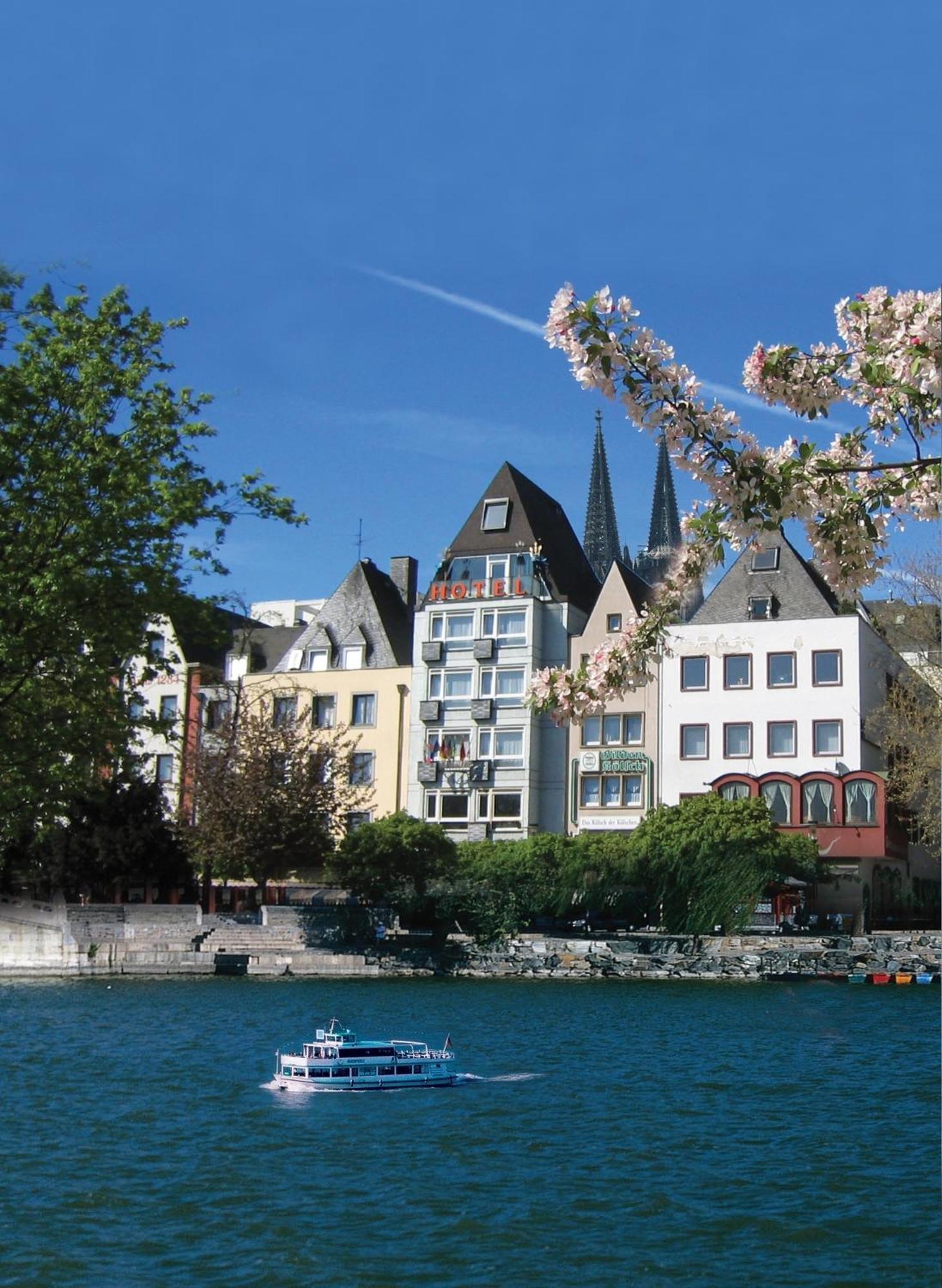 Hotel Roemerhafen Köln Exterior foto
